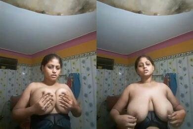 Desi milk tanker indian aunty nude playing big boobs