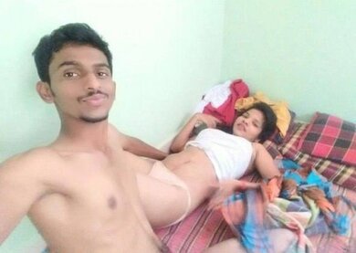 Beautiful indian xvideo gf young lover fucking leaked mms