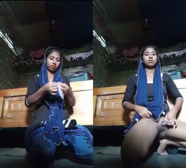 Village horny girl fingering wearing condom xxx com desi leaked mms