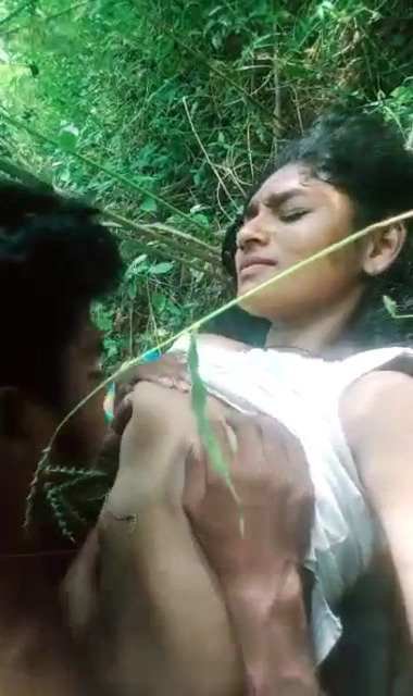 Horny lover couples xxxvideo desi enjoy outdoor in jungle