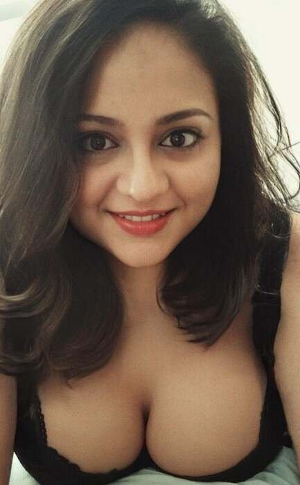 Extremely hot bhabi bigtits pics all nude pics gallery (4)