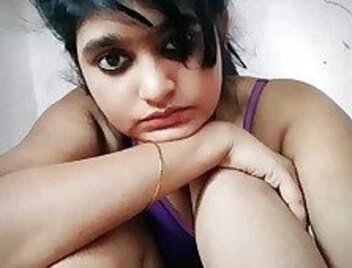 Super-cute-village-girl-indians-porns-fingering-pussy-for-bf-mms.jpg