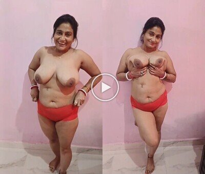 Super-hottest-big-boobs-xx-bhabi-show-viral-mms-HD.jpg