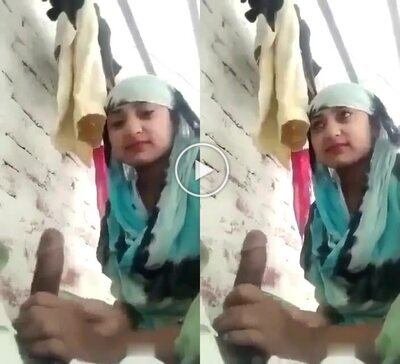 use-pakistan-sexy-video-beautiful-paki-Muslim-girl-suck-big-cock.jpg