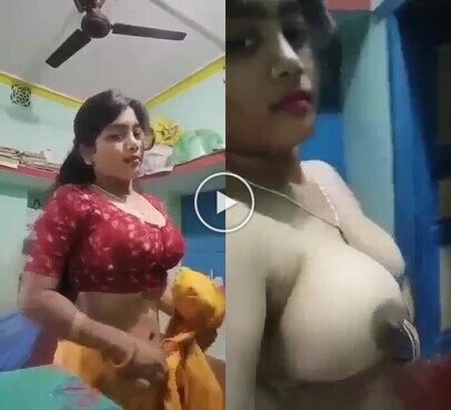 desi-bhabhi-nude-pics-hot-Boudi-shows-big-boob-bf-viral-mms.jpg