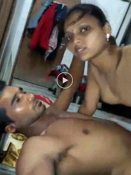 Desi-village-jija-sali-xxx-bf-saree-blowjob-fuck-mms.jpg