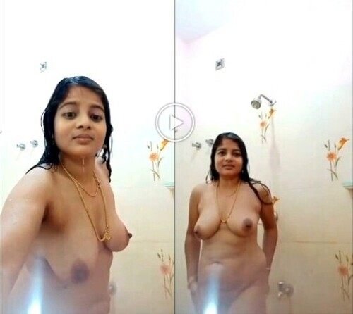 Very-beautiful-sexe-bhabhi-nude-bathing-mms.jpg