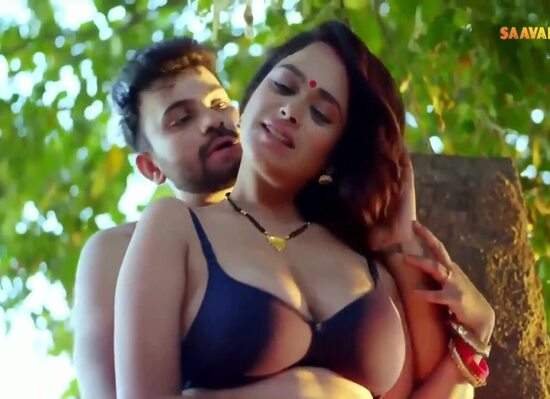 Hottest-beautiful-bhabi-sex-outdoor-ullu-web-series-maza-HD.jpg
