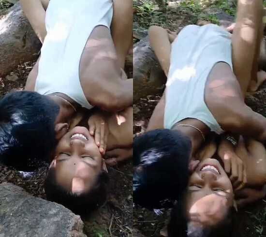 Desi-village-18-couple-desipornhub-sex-in-outdoor-jungle.jpg