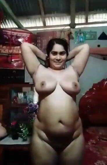Bangladeshi-milk-tanker-bbw-xnxxdesibhabi-nude-live-mms.jpg